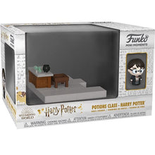(Chance of Chase) Harry Potter Mini Moments Mini-Figure Diorama Playset - First Form Collectibles