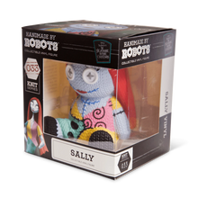Handmade by Robots: Sally (Full Size) - First Form Collectibles