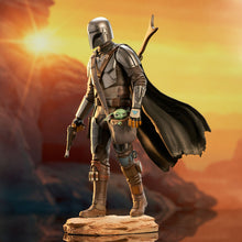 Diamond Select Star Wars The Mandalorian W/Child Premier Collection Statue *Pre-Order* - First Form Collectibles